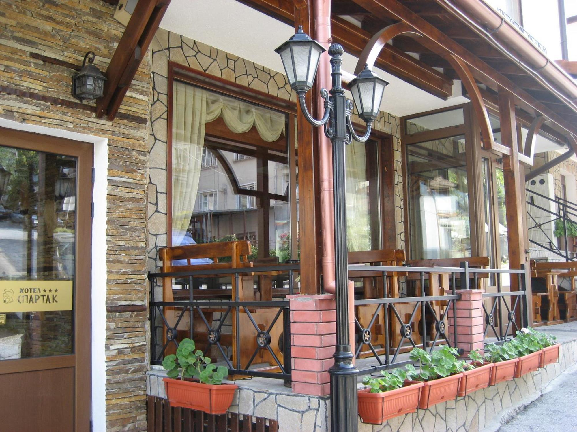 Spartak Family Hotel Smoljan Exterior foto